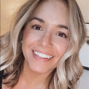 Meet your Posher, Olivia